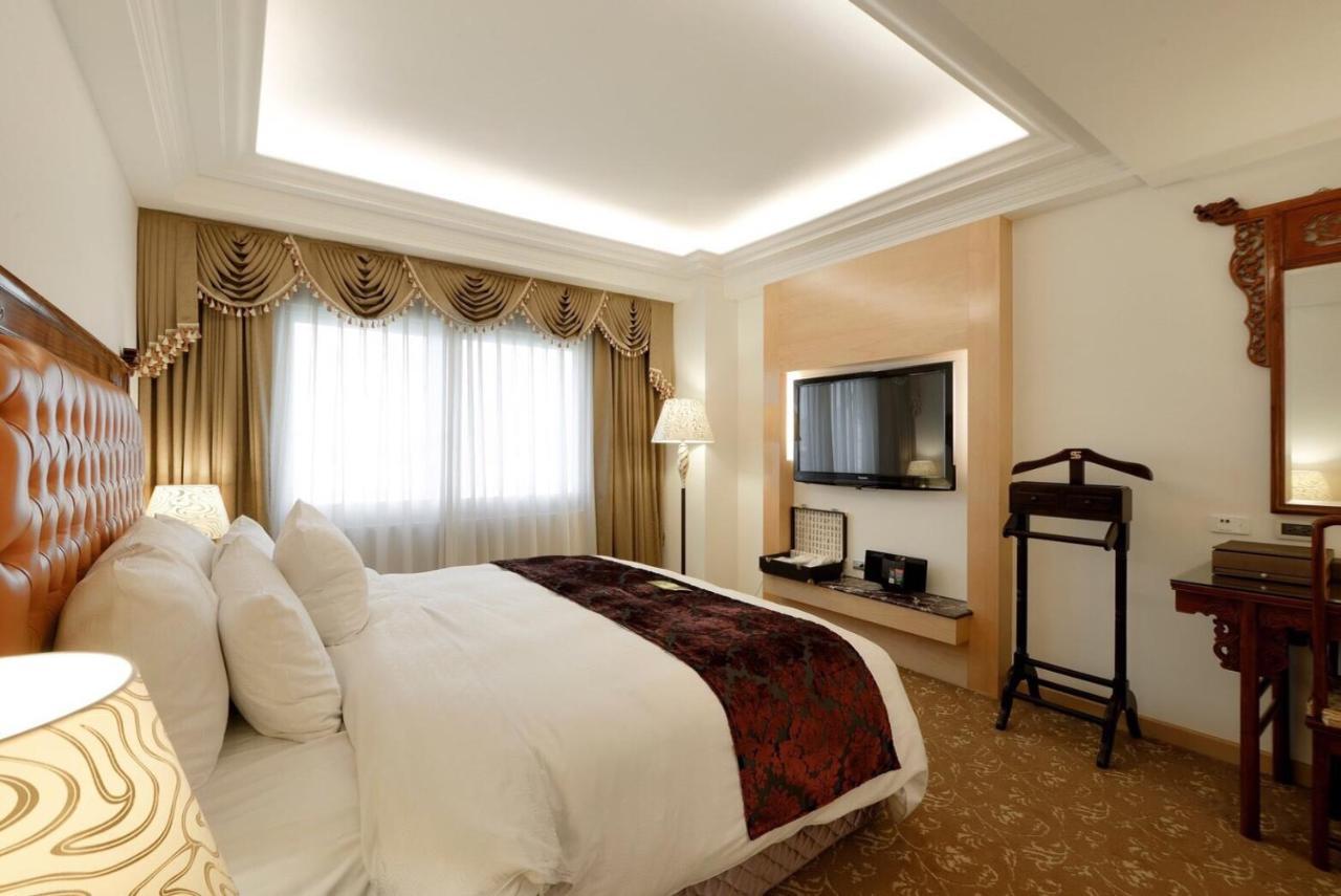 Hotel Sunshine Kaohsiung Extérieur photo