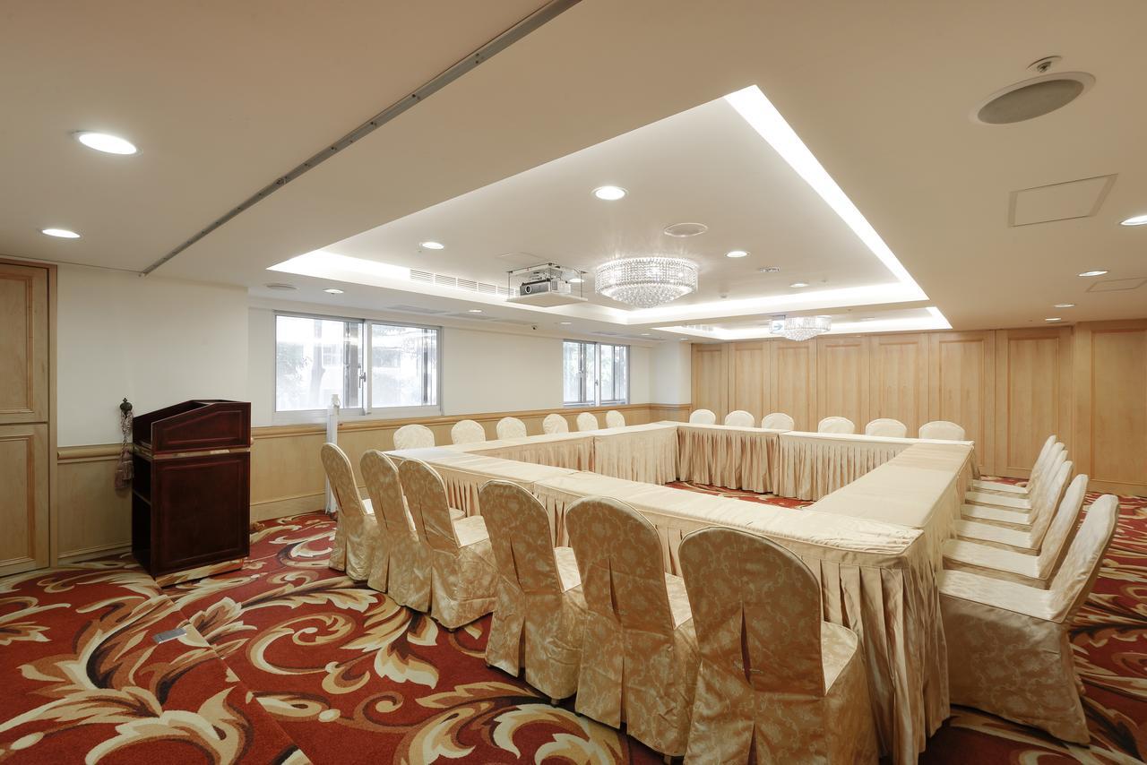 Hotel Sunshine Kaohsiung Extérieur photo